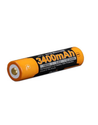 Zaskakujący i wydajny akumulator Fenix USB ARB-L18U (18650 3400 mAh 3,6 V)