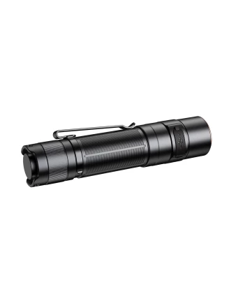 Latarka diodowa Fenix E35R - codzienny must-have (EDC)
