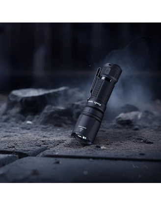 Latarka taktyczna LED TK05R