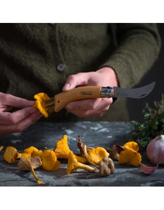 Nóż Opinel 8 na grzyby - idealny do outdooru!