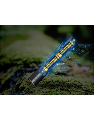 Nowa latarka Fenix E20 V2.0 - doskonałe oświetlenie na co dzień!