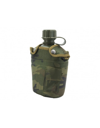 Manierka w pokrowcu MFH - woodland, 12 miesięcy gwarancji